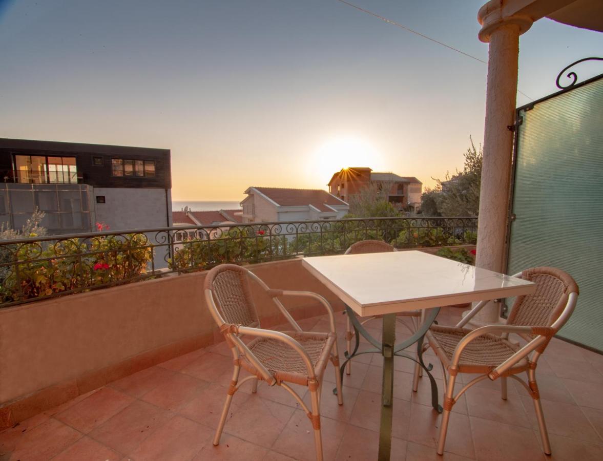 Apartments And Rooms Levantin Inn Sveti Stefan Exterior foto