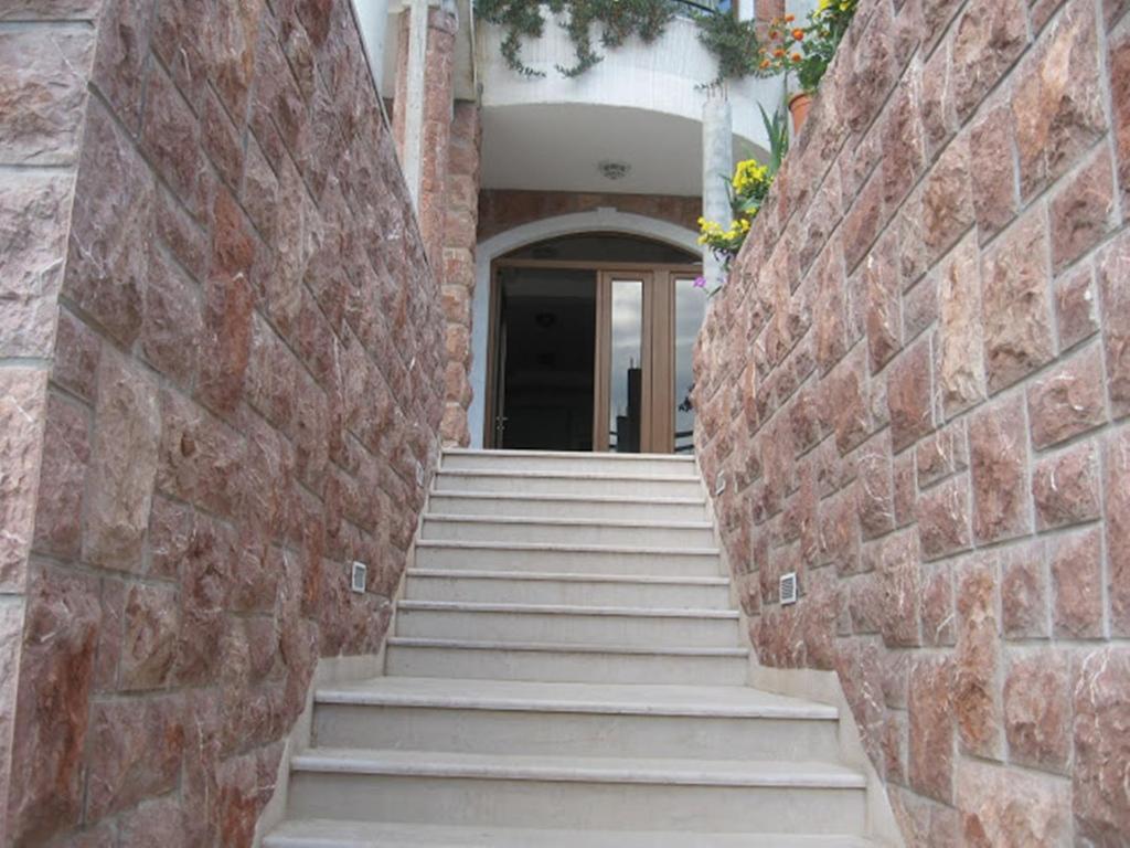 Apartments And Rooms Levantin Inn Sveti Stefan Exterior foto