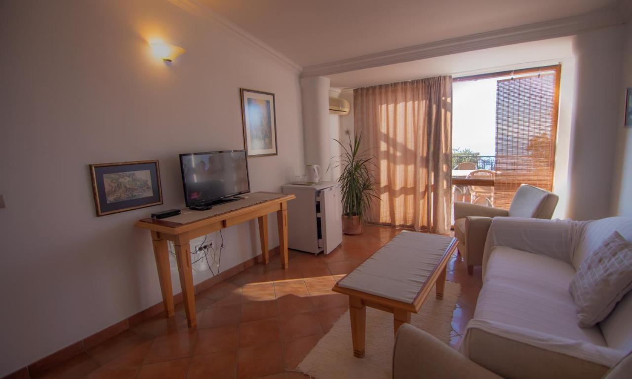 Apartments And Rooms Levantin Inn Sveti Stefan Exterior foto